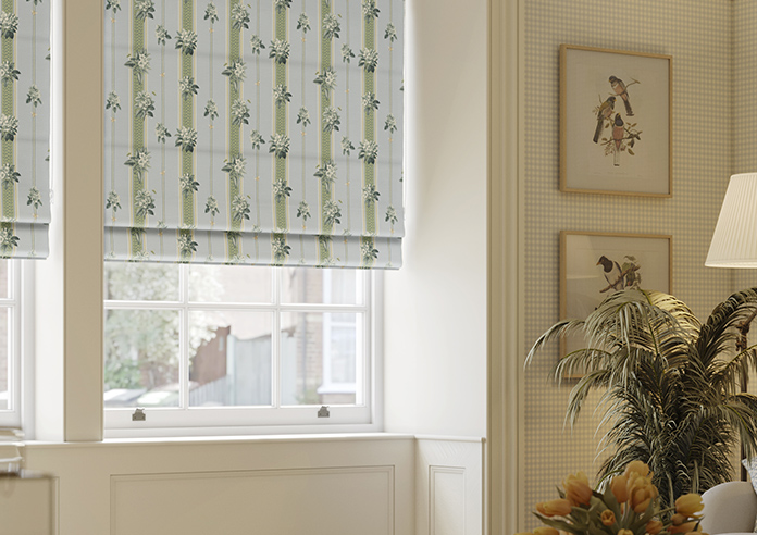 Upton, Apple Bee Smokes - Roman Blind - Image 5